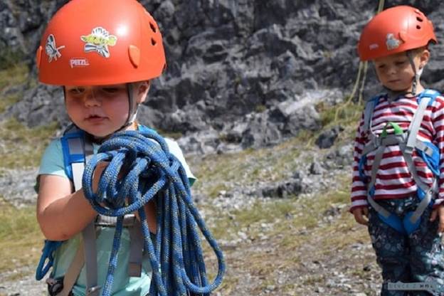 کوهنوردی و کودکان